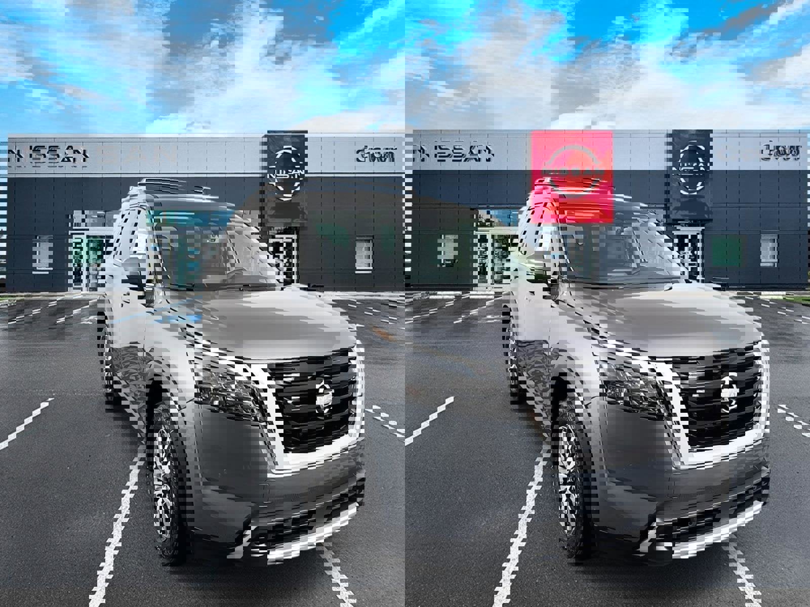 New 2025 Nissan Pathfinder SL