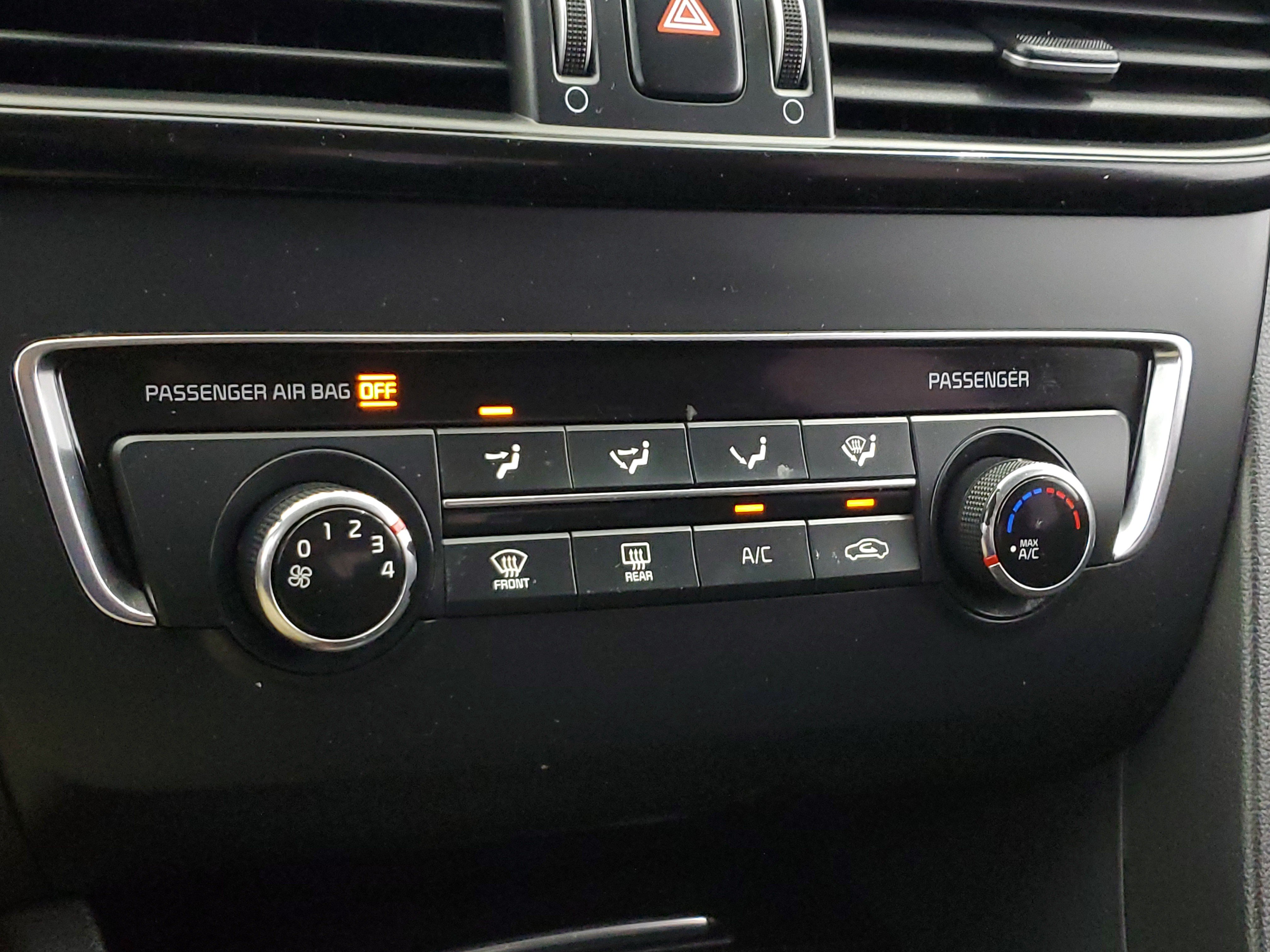 Used 2017 Kia Optima LX FWD image 28