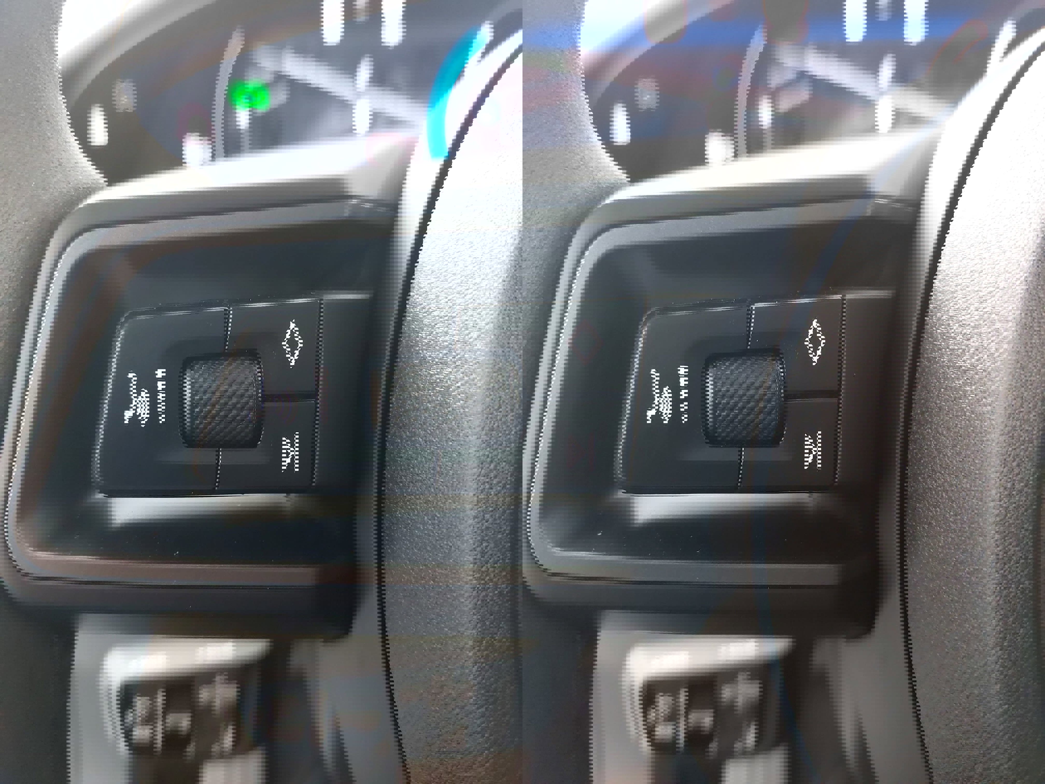 Certified 2025 Porsche Taycan image 19