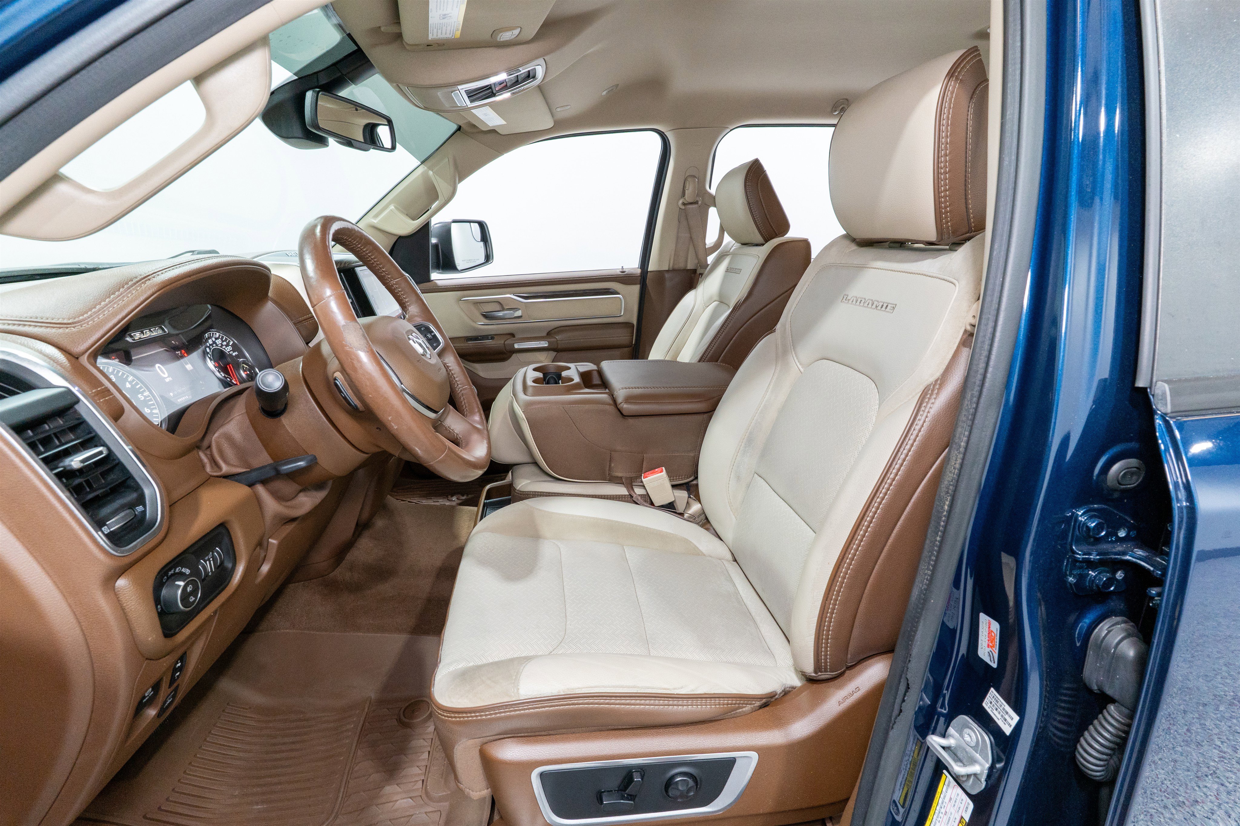 Used 2020 RAM 1500 Laramie image 18