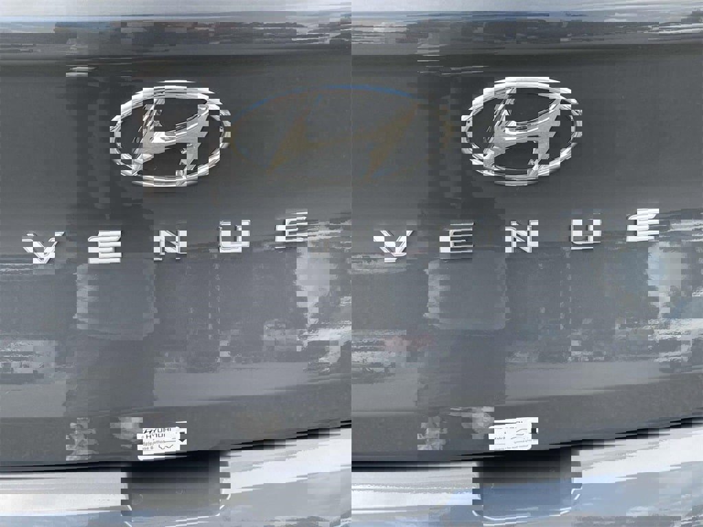 New 2026 Hyundai Venue SEL image 7