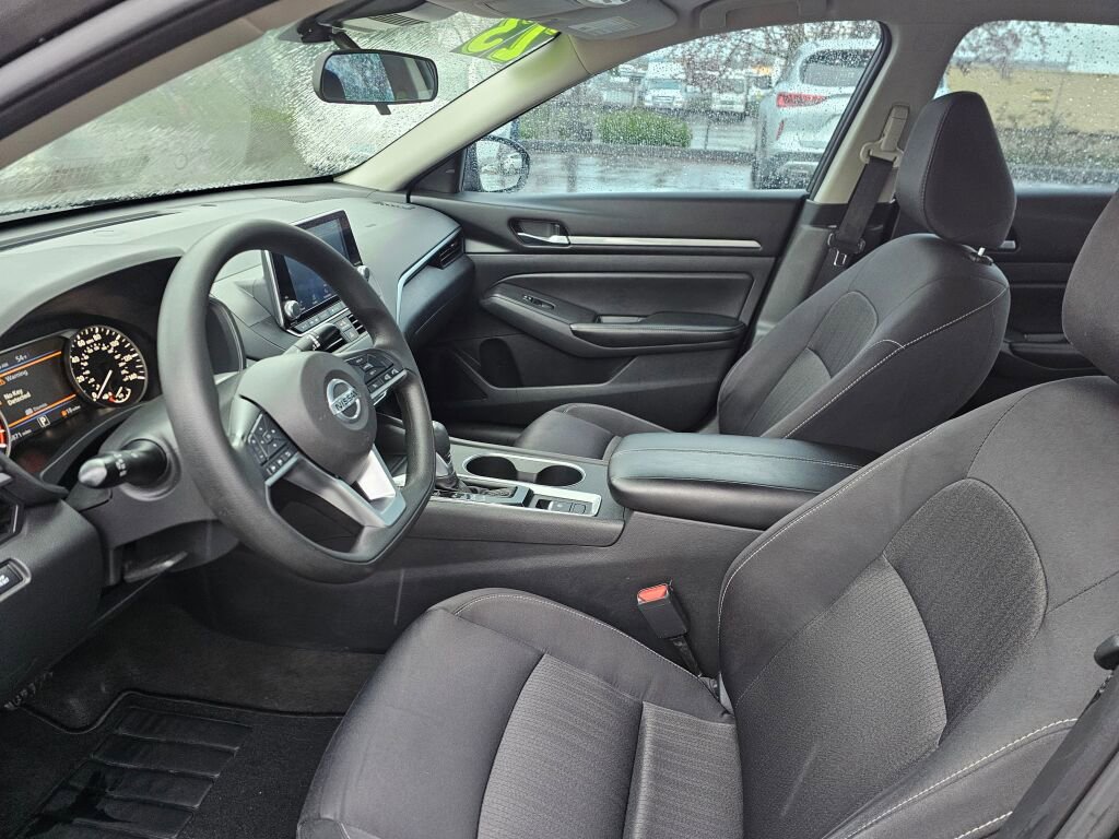 Used 2022 Nissan Altima 2.5 SV image 24