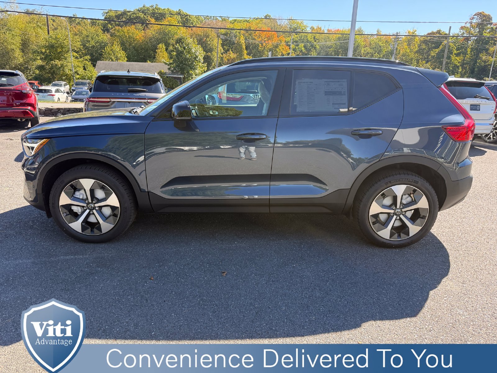 New 2026 Volvo XC40 B5 Plus w/ Protection Package Premier AWD/4WD image 5