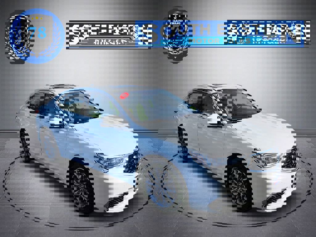 Used 2019 Acura TLX image 2