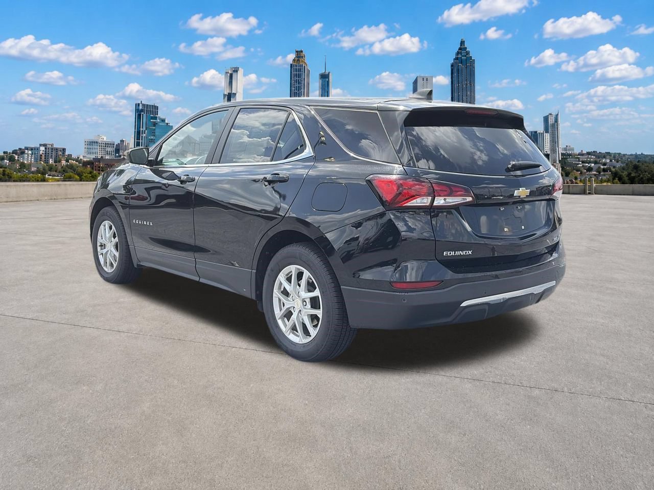 Used 2024 Chevrolet Equinox LT AWD/4WD image 23