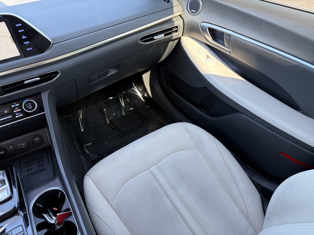 Used 2023 Hyundai Sonata SEL w/ Cargo Package FWD image 18