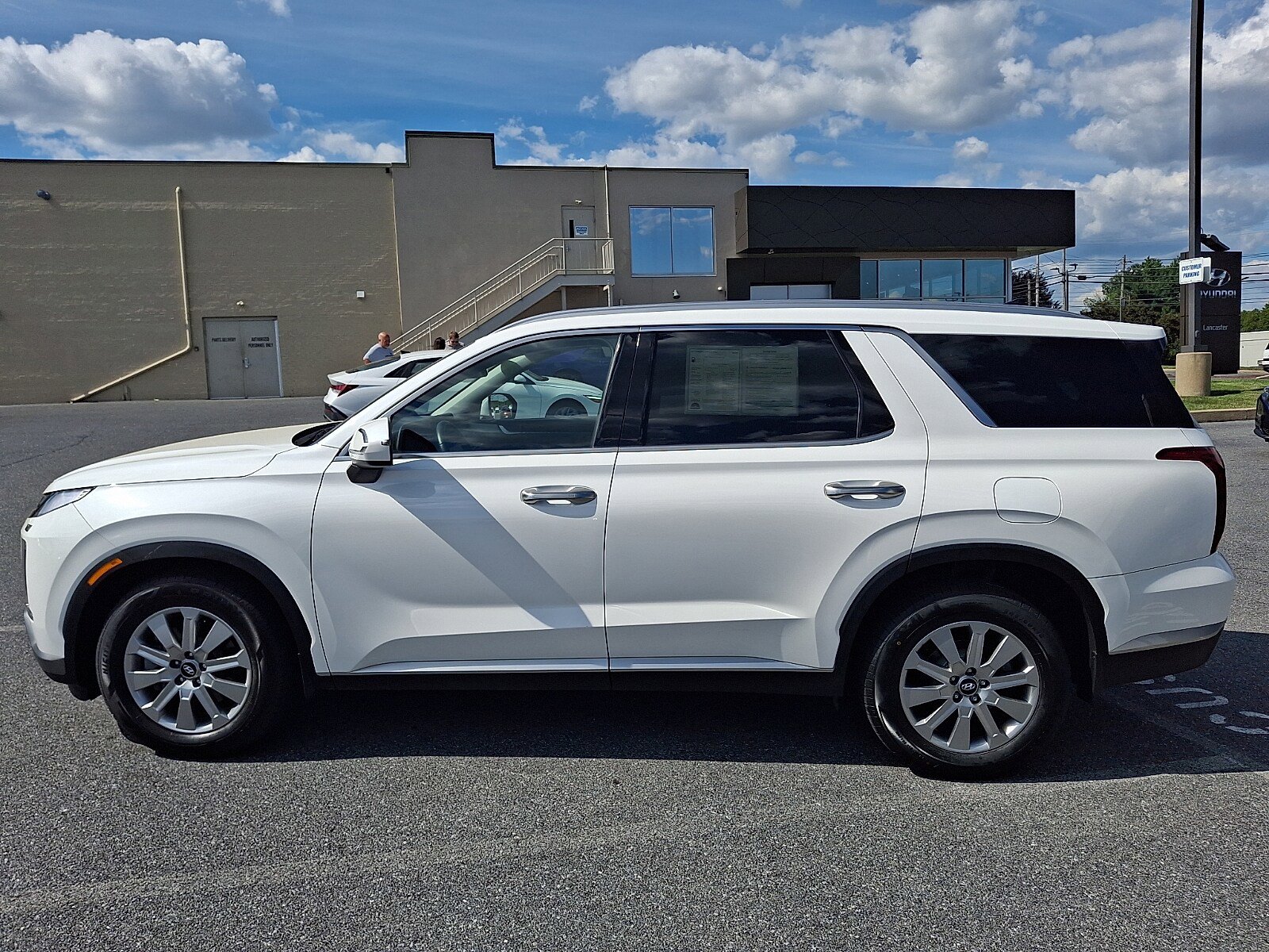 Used 2023 Hyundai Palisade SEL AWD/4WD image 8