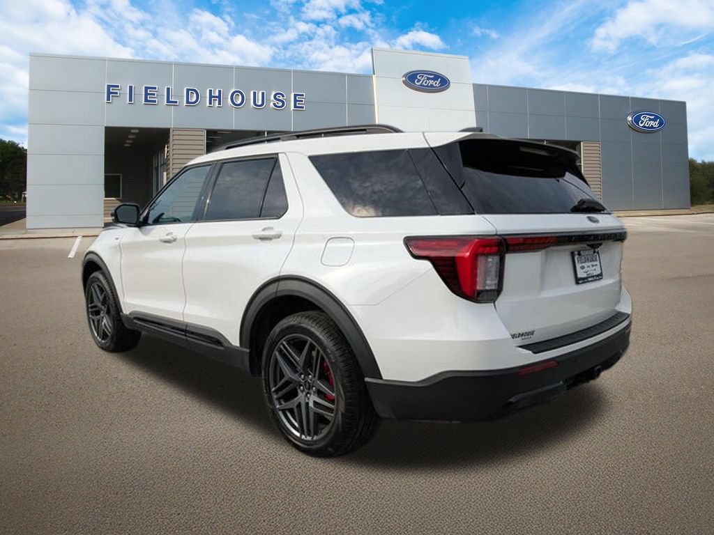 Used 2025 Ford Explorer ST-Line w/ ST-Line Street Pack AWD/4WD image 15