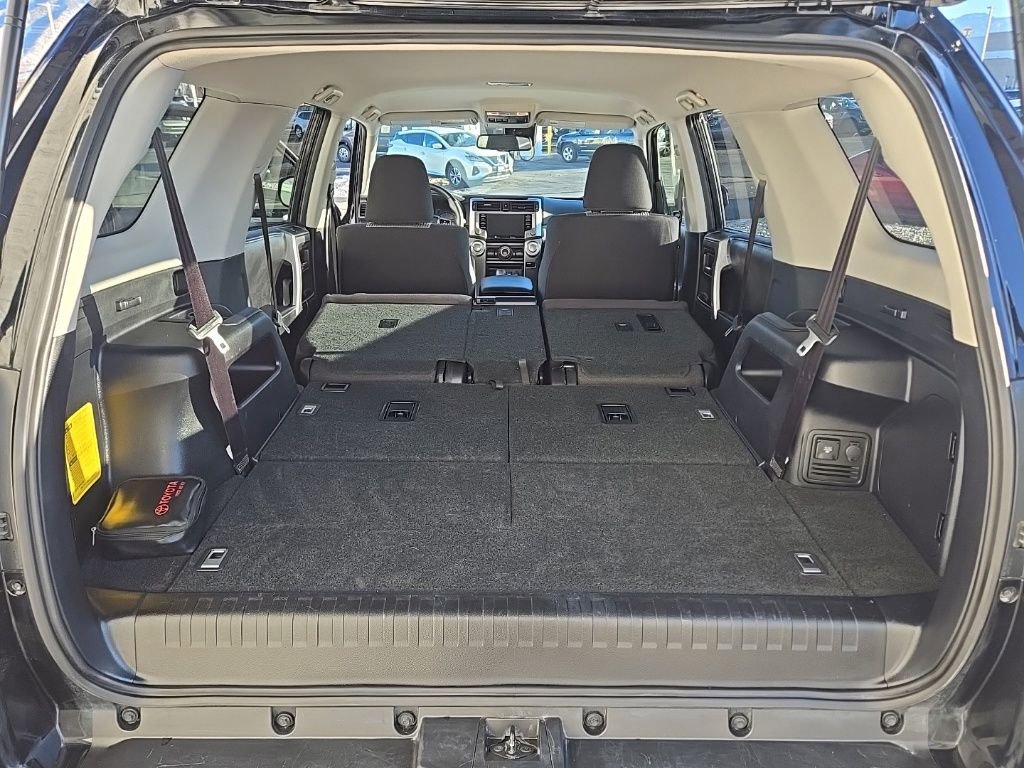 Used 2024 Toyota 4Runner SR5 image 36
