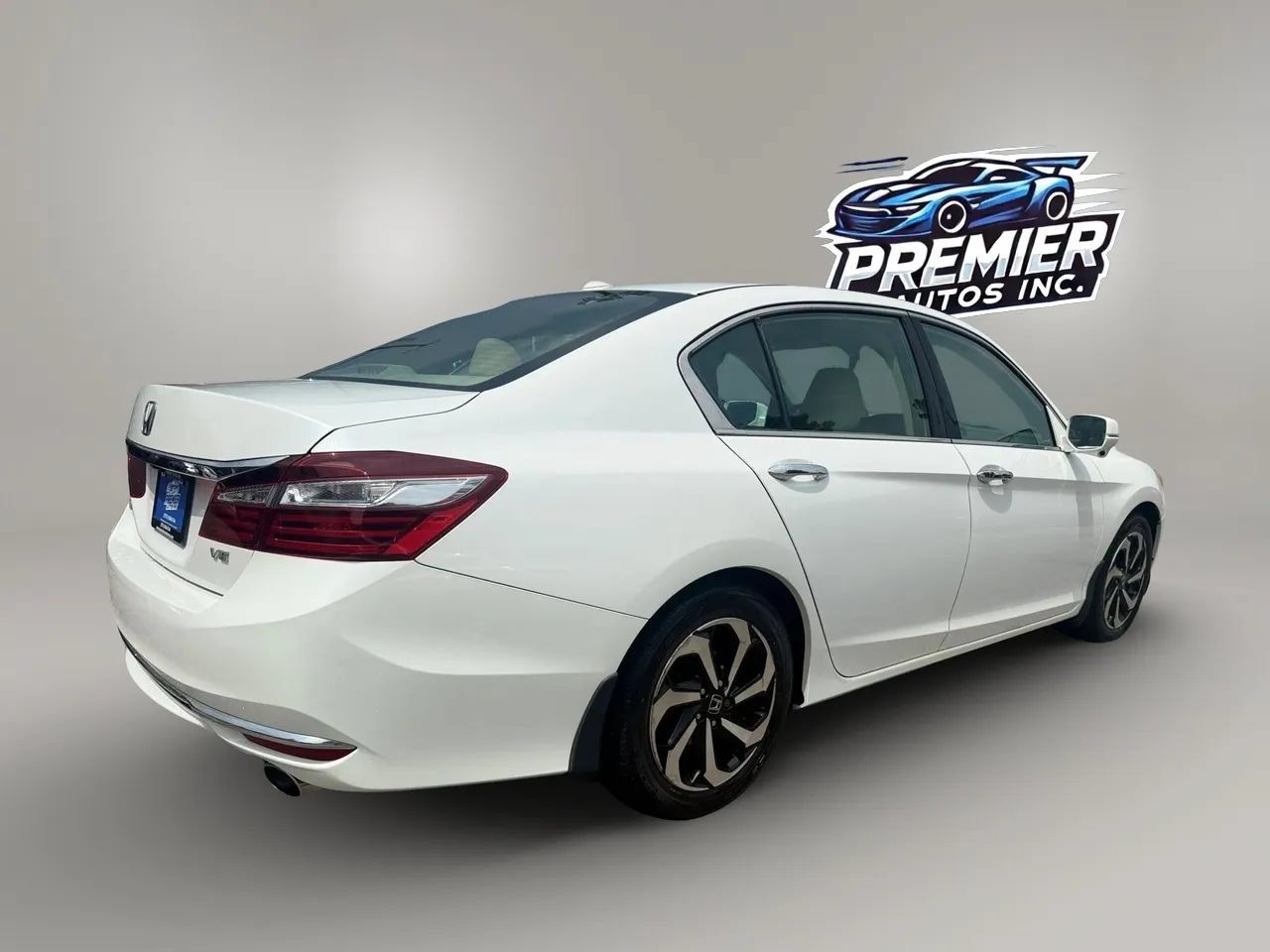 Used 2017 Honda Accord EX-L image 7