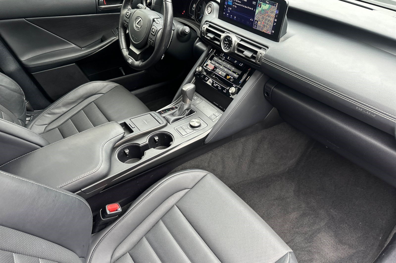 Used 2022 Lexus IS 350 F Sport w/ Navigation Package RWD image 33