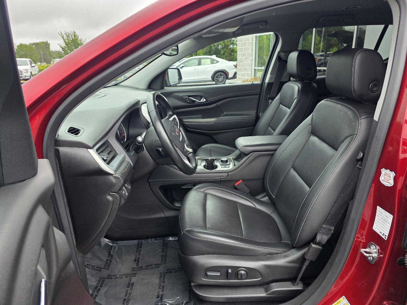 Used 2023 GMC Acadia SLT image 10