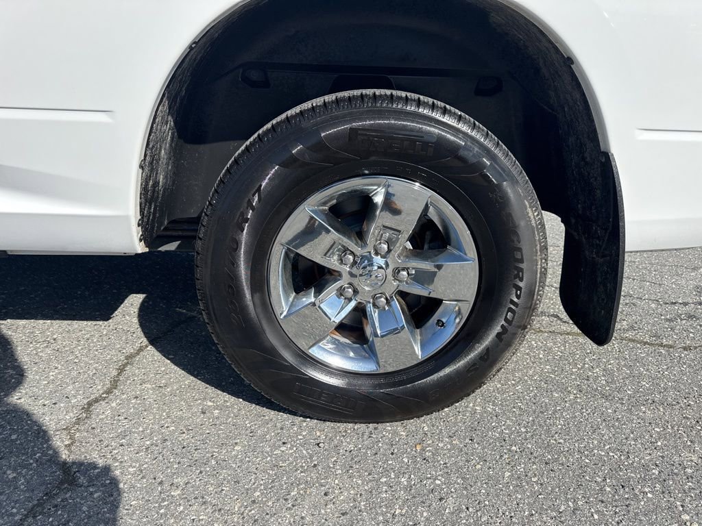 Used 2017 RAM 1500 Classic SLT image 28