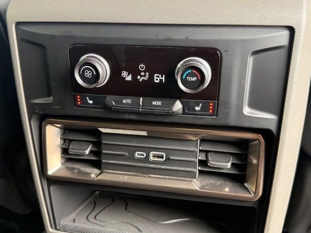 New 2026 GMC Hummer EV SUV w/ LPO, Dark Essentials Package image 17