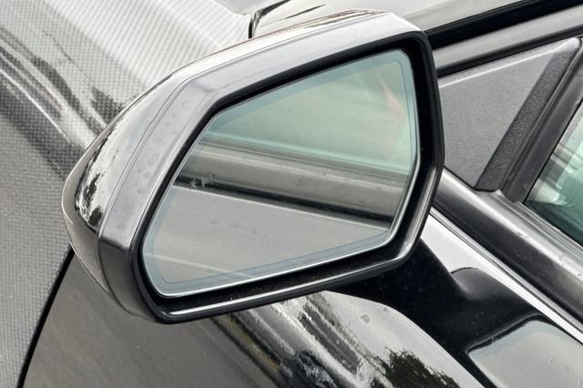 Used 2018 Chevrolet Camaro ZL1 image 48