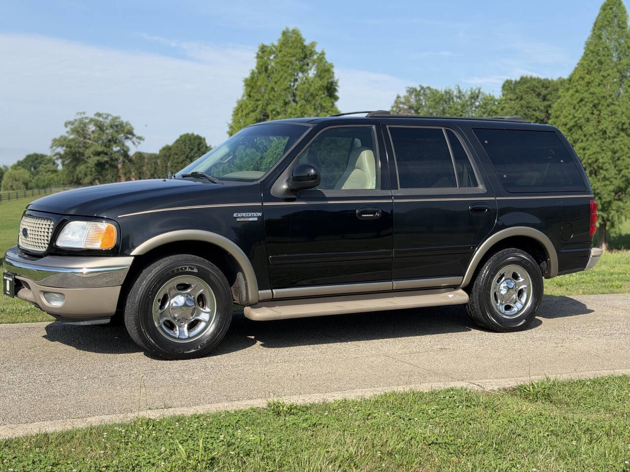 Used 2001 Ford Expedition Eddie Bauer