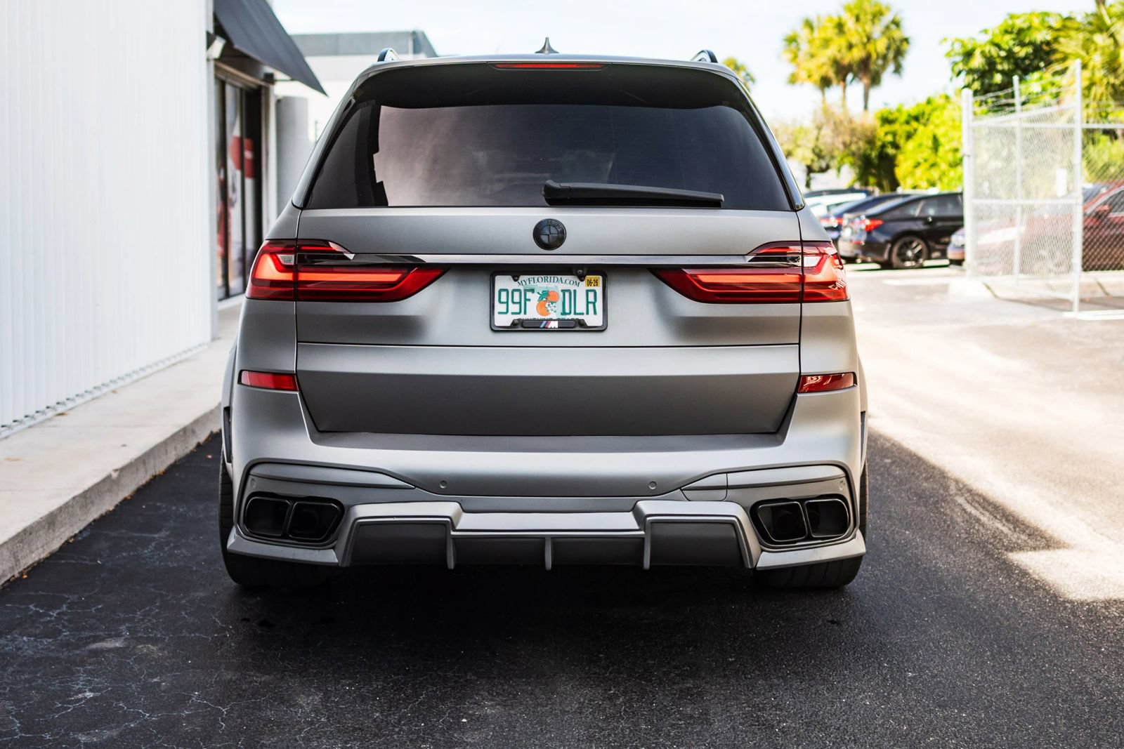 Used 2022 BMW X7 M50i w/ Dynamic Handling Package AWD/4WD image 8