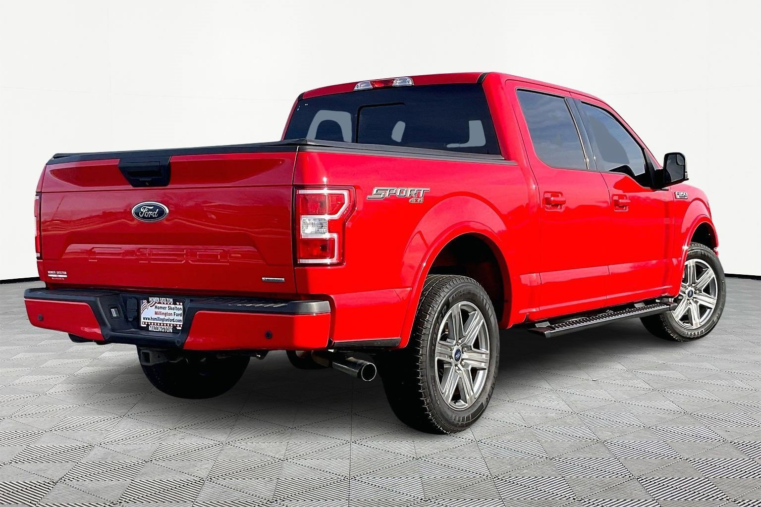 Used 2019 Ford F150 XLT w/ Equipment Group 302A Luxury image 11