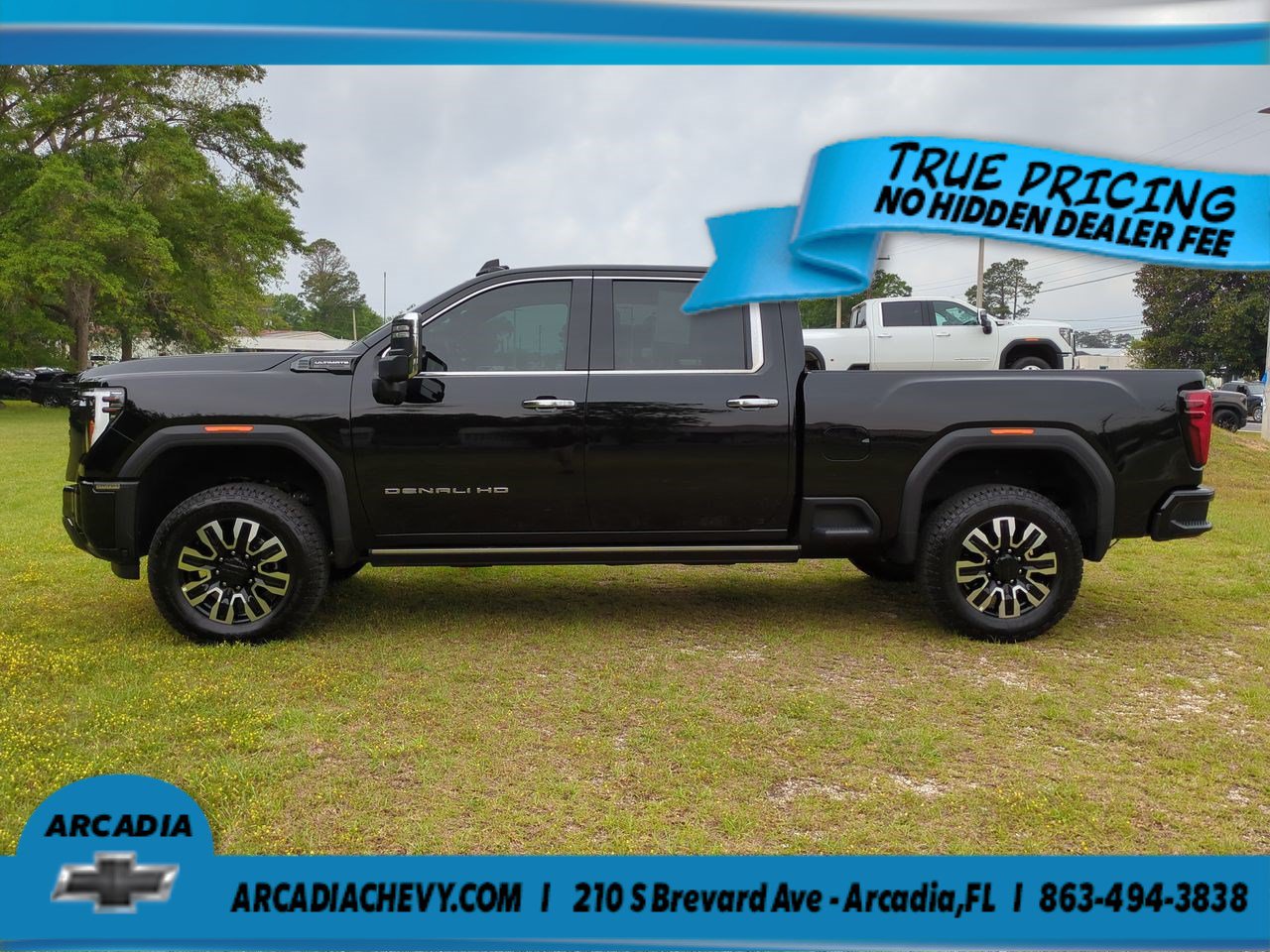 Used 2024 GMC Sierra 2500 Denali Ultimate AWD/4WD image 7