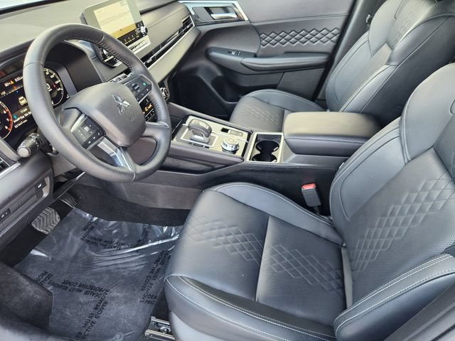Used 2024 Mitsubishi Outlander SEL FWD image 4