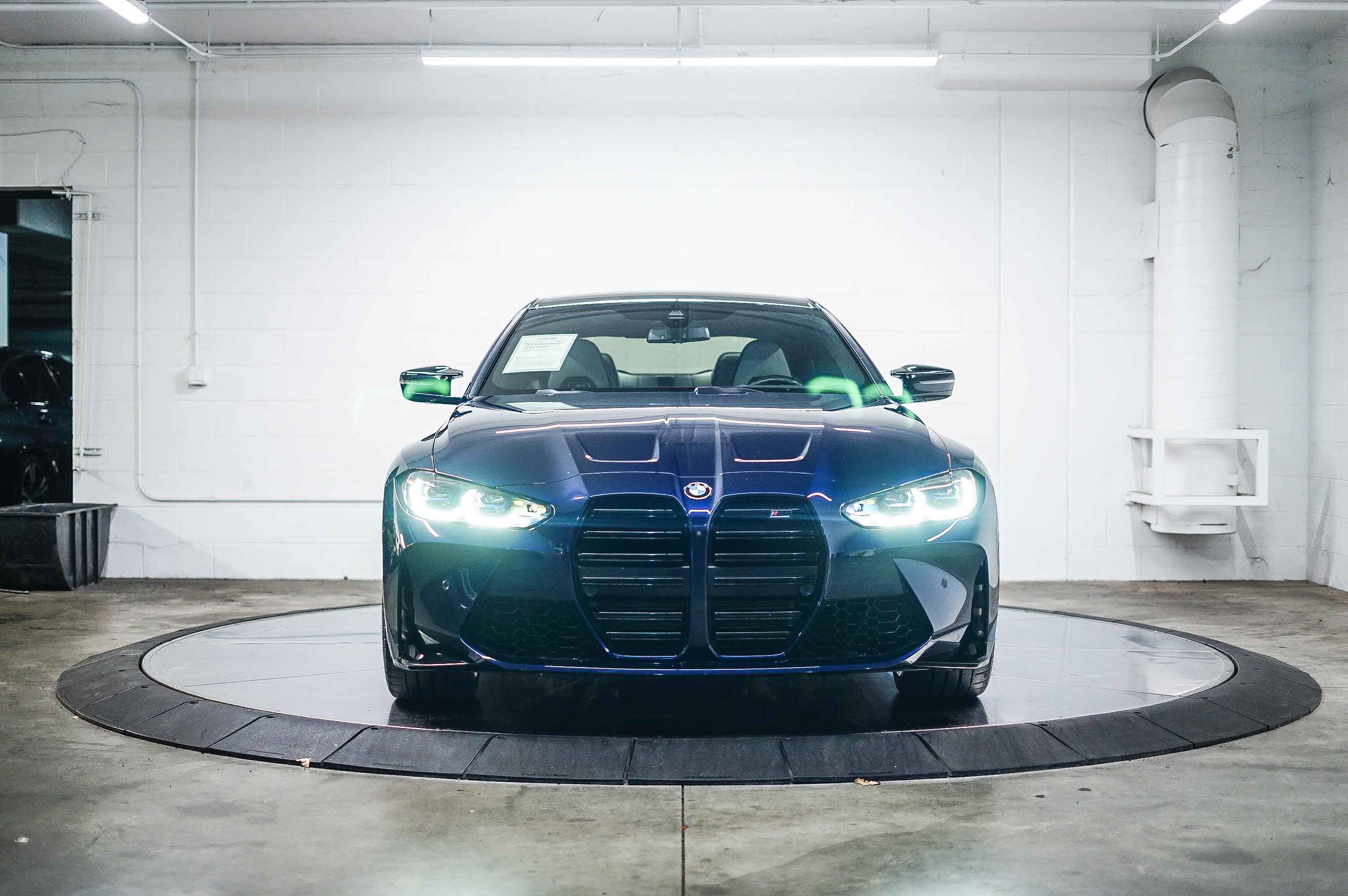 Used 2024 BMW M4 Competition w/ Executive Package image 2