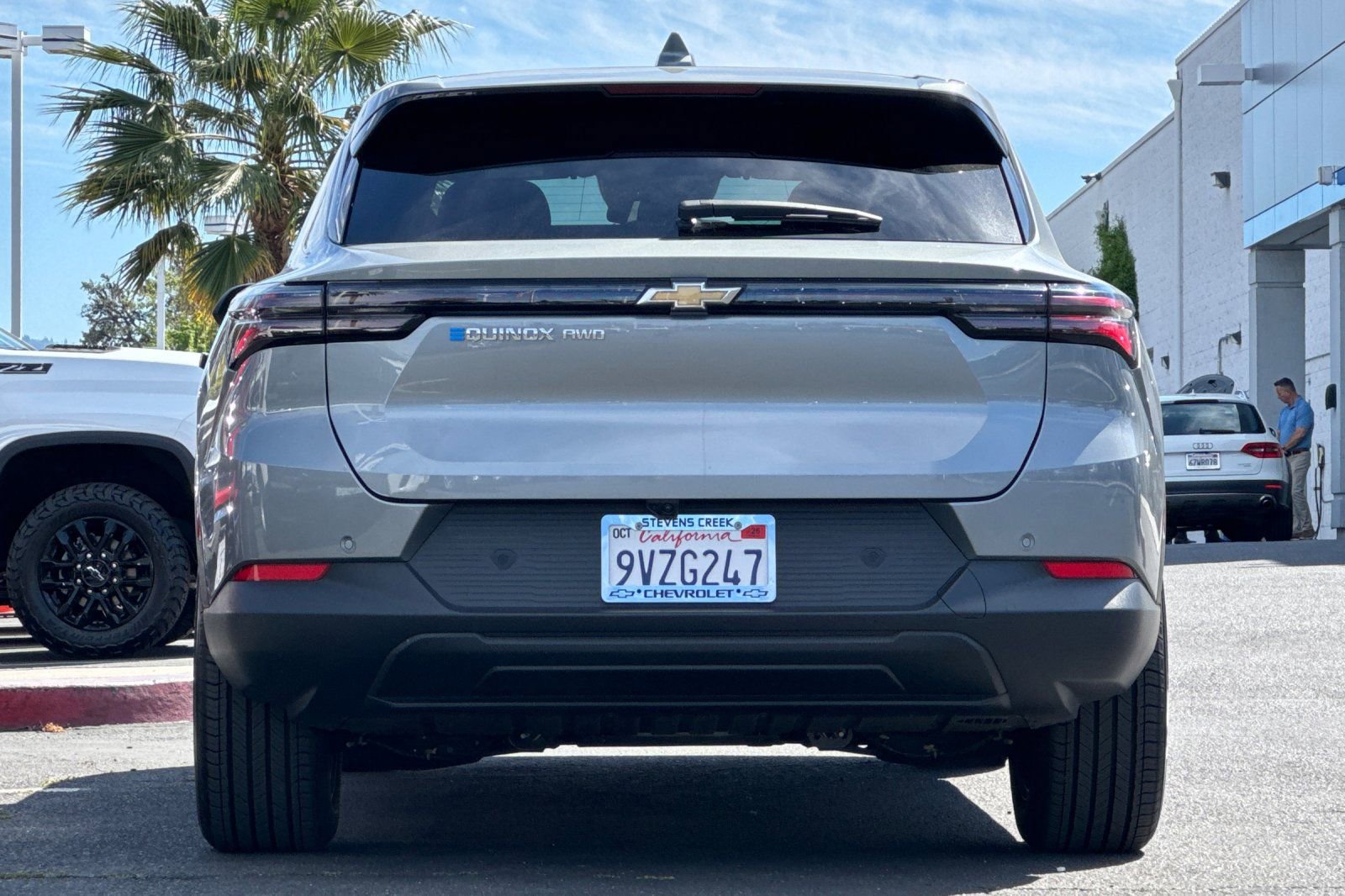 Used 2026 Chevrolet Equinox EV LT w/ Comfort Package image 6