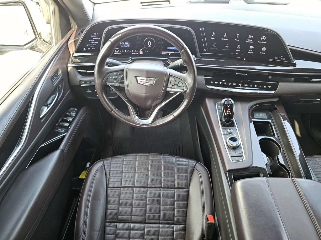 Used 2022 Cadillac Escalade Sport Platinum w/ LPO, ONYX Package AWD/4WD image 18