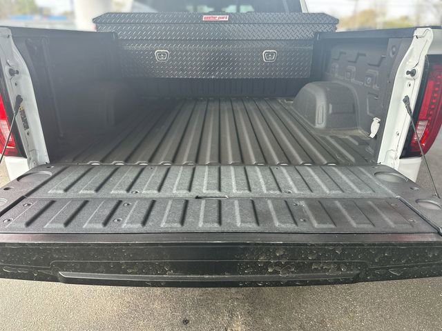 Used 2022 GMC Sierra 1500 AT4 w/ AT4 Premium Package image 26