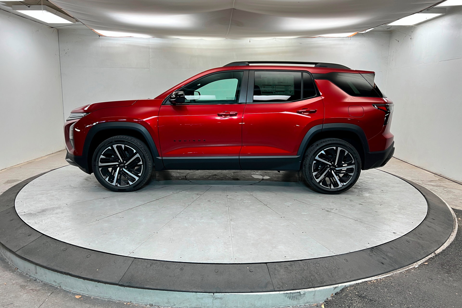 New 2026 Chevrolet Equinox RS w/ Convenience Package III image 2