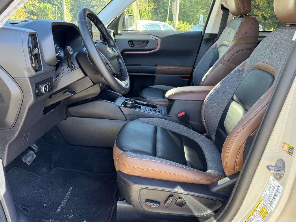 Used 2024 Ford Bronco Sport Outer Banks w/ Tech Package AWD/4WD image 22