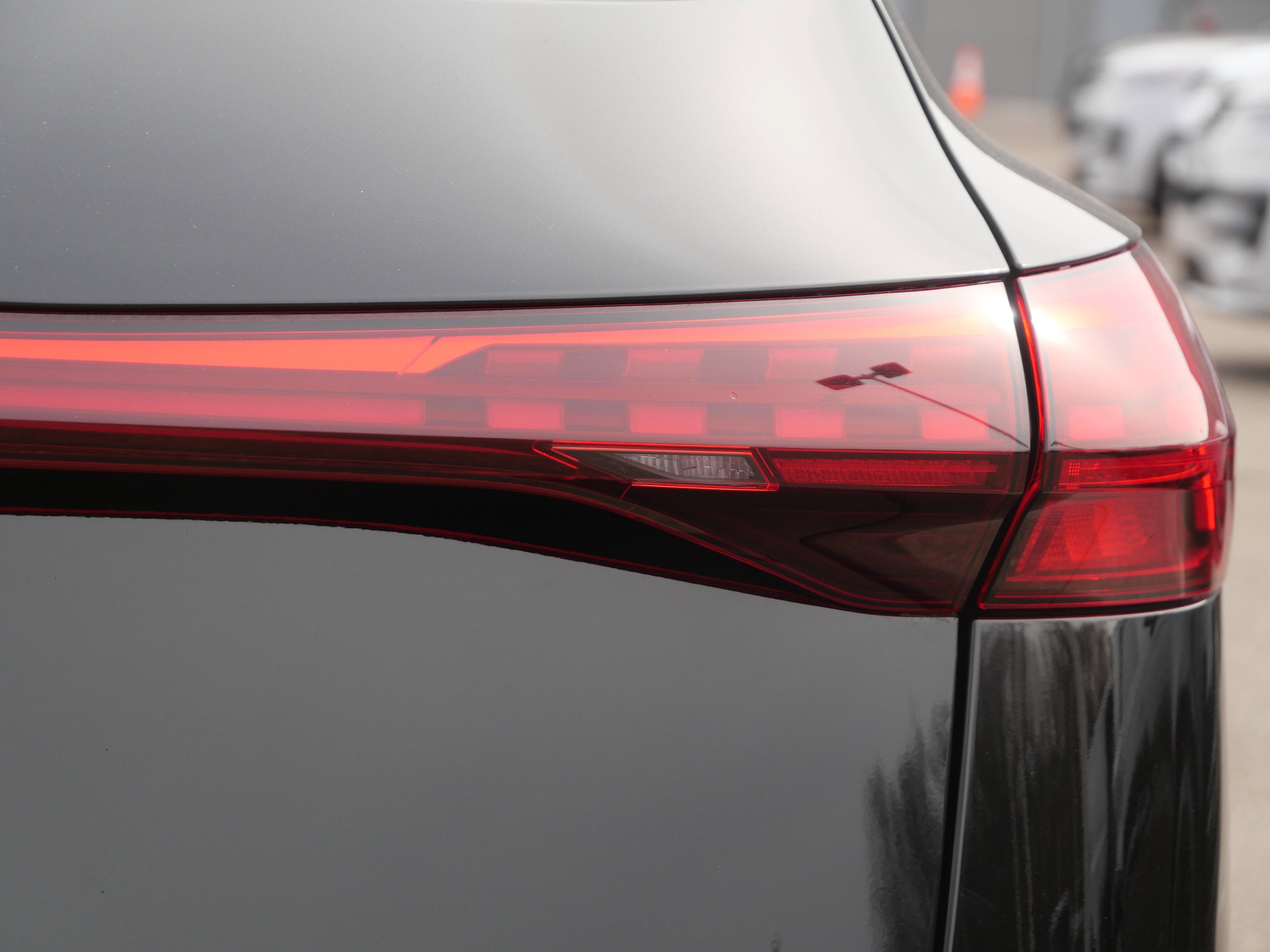 Used 2025 Audi SQ5 Premium Plus image 11