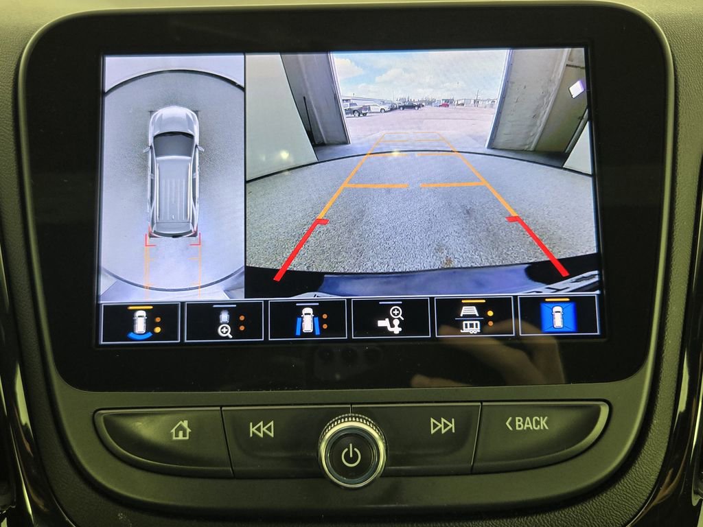 Used 2023 Chevrolet Equinox RS w/ RS Leather Package FWD image 19