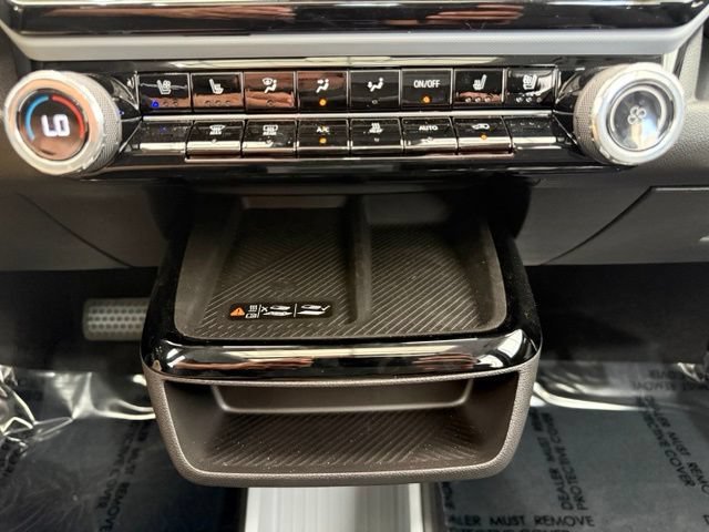 New 2027 Chevrolet Bolt RS w/ Technology Package FWD image 34