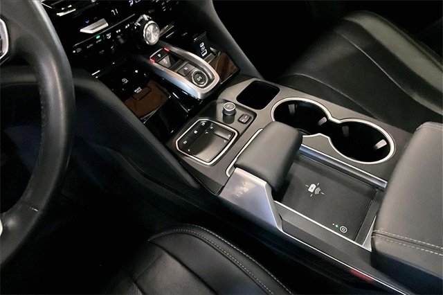 Used 2023 Acura MDX SH-AWD w/ Technology Package image 18