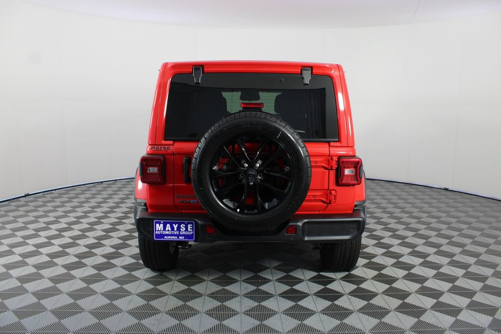 Used 2025 Jeep Wrangler Unlimited Sahara w/ Safety Group AWD/4WD image 22