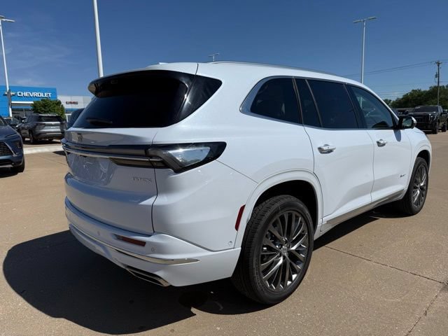 New 2026 Buick Enclave Avenir w/ Super Cruise Package AWD/4WD image 3