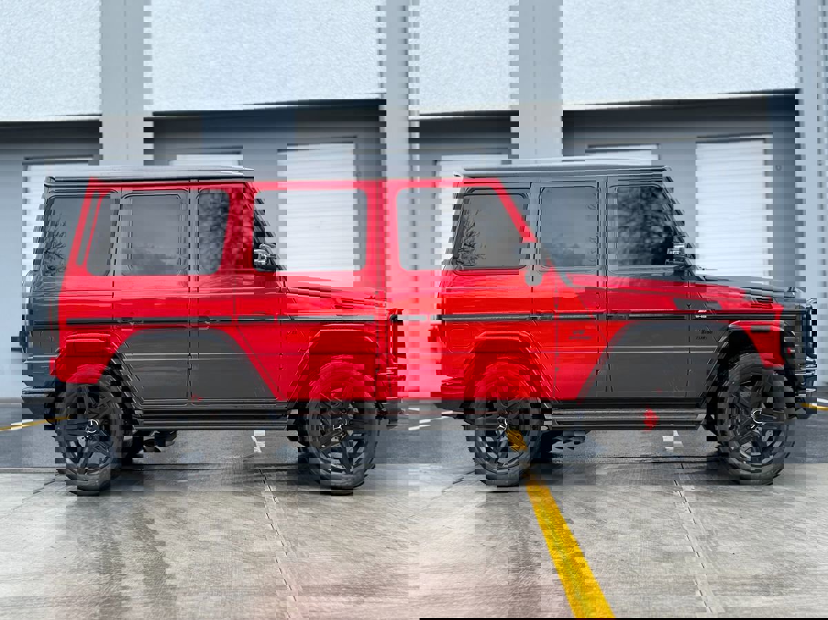 Used 2017 Mercedes-Benz G 63 AMG 4MATIC image 2