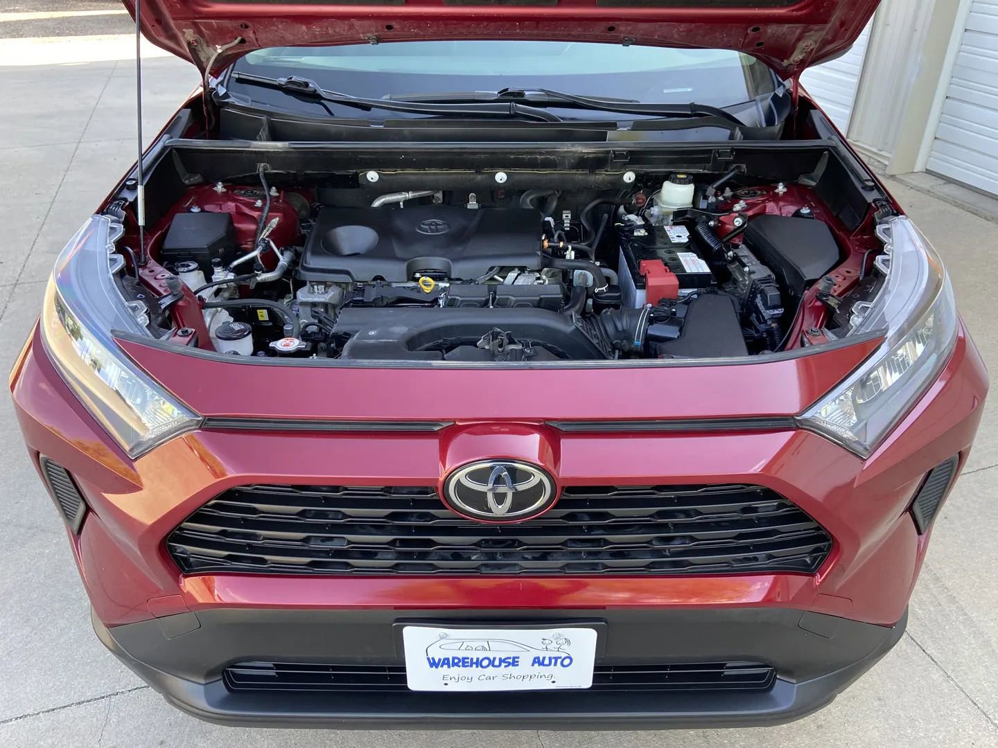 Used 2021 Toyota RAV4 LE AWD/4WD image 21