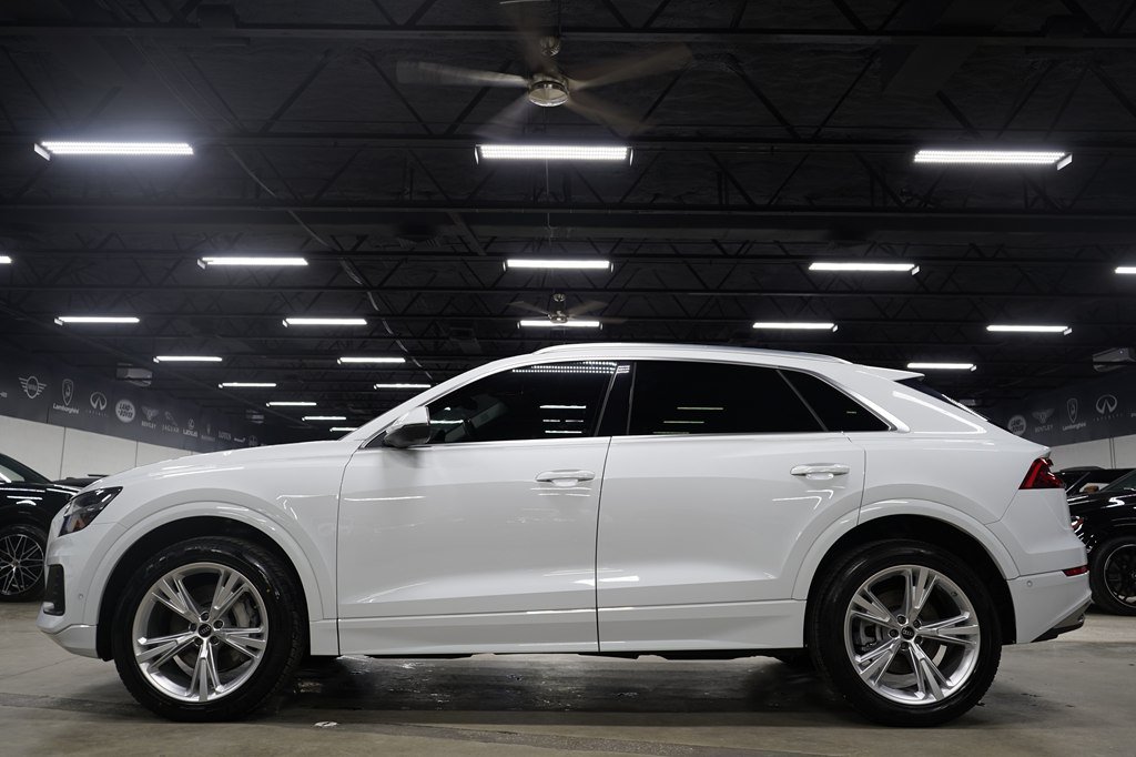 Used 2023 Audi Q8 Premium Plus w/ Premium Plus Package AWD/4WD image 2