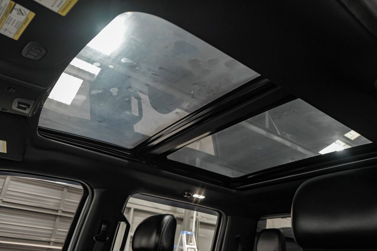 Used 2015 Ford F150 Lariat w/ Equipment Group 502A Luxury RWD image 17