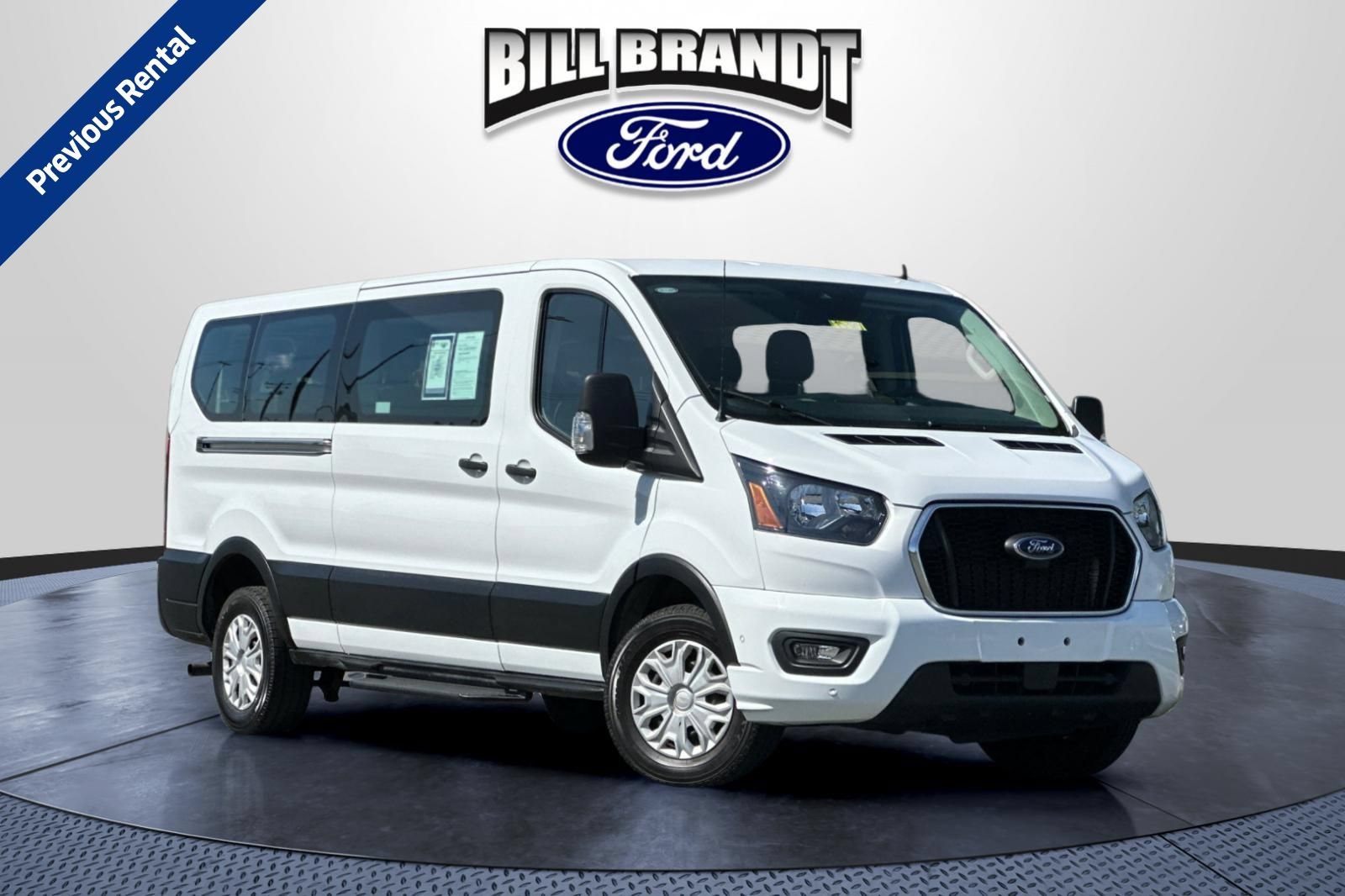 Used 2023 Ford Transit 350 XLT RWD image 1