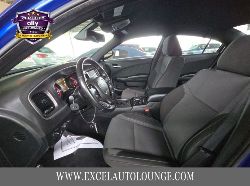 Used 2022 Dodge Charger SXT w/ Blacktop Package AWD/4WD image 12