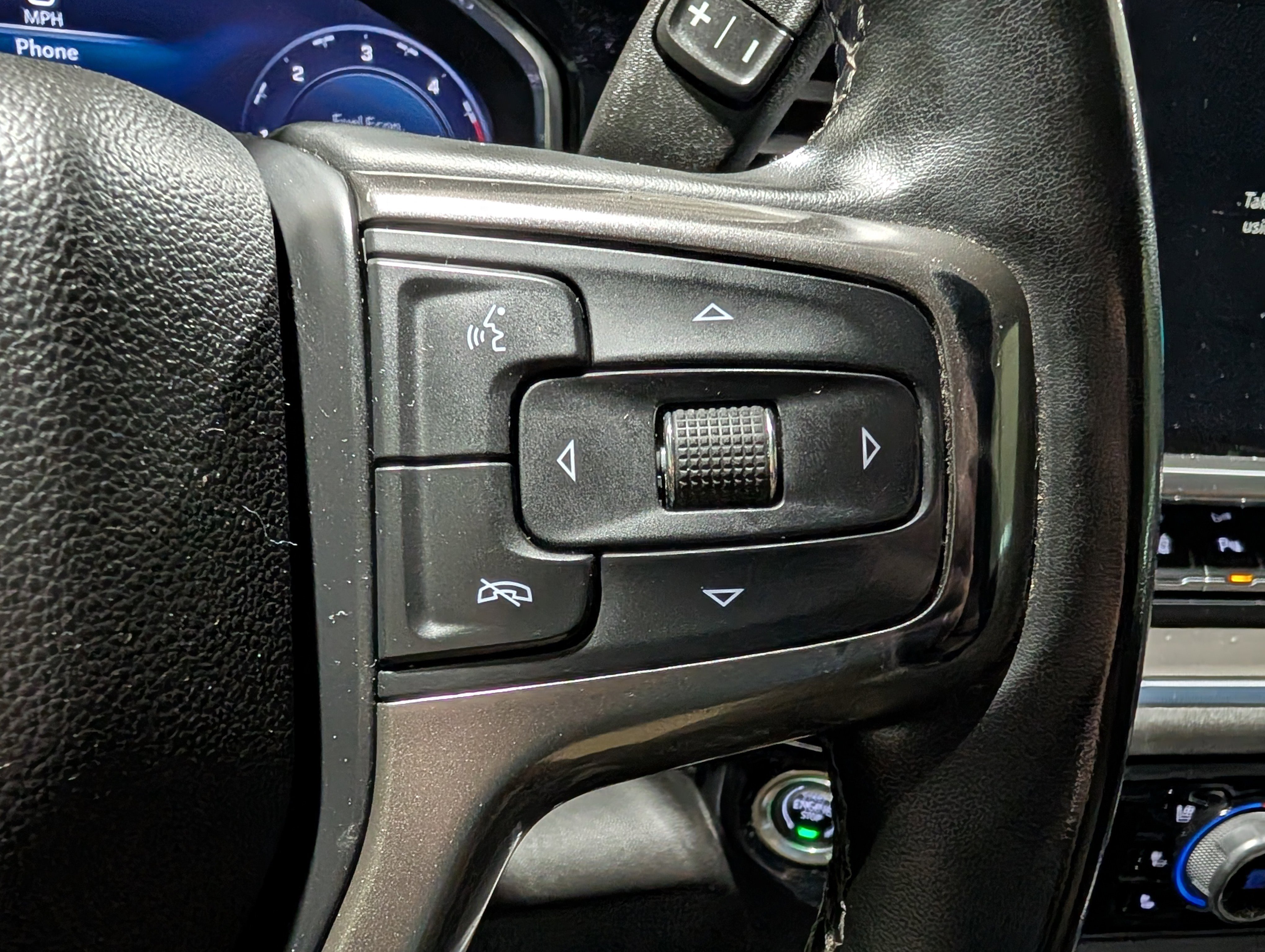 Used 2024 Chevrolet Silverado 3500 High Country w/ High Country Premium Package AWD/4WD image 24