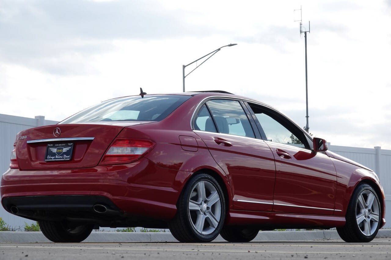 Used 2010 Mercedes-Benz C 300 Sedan image 19