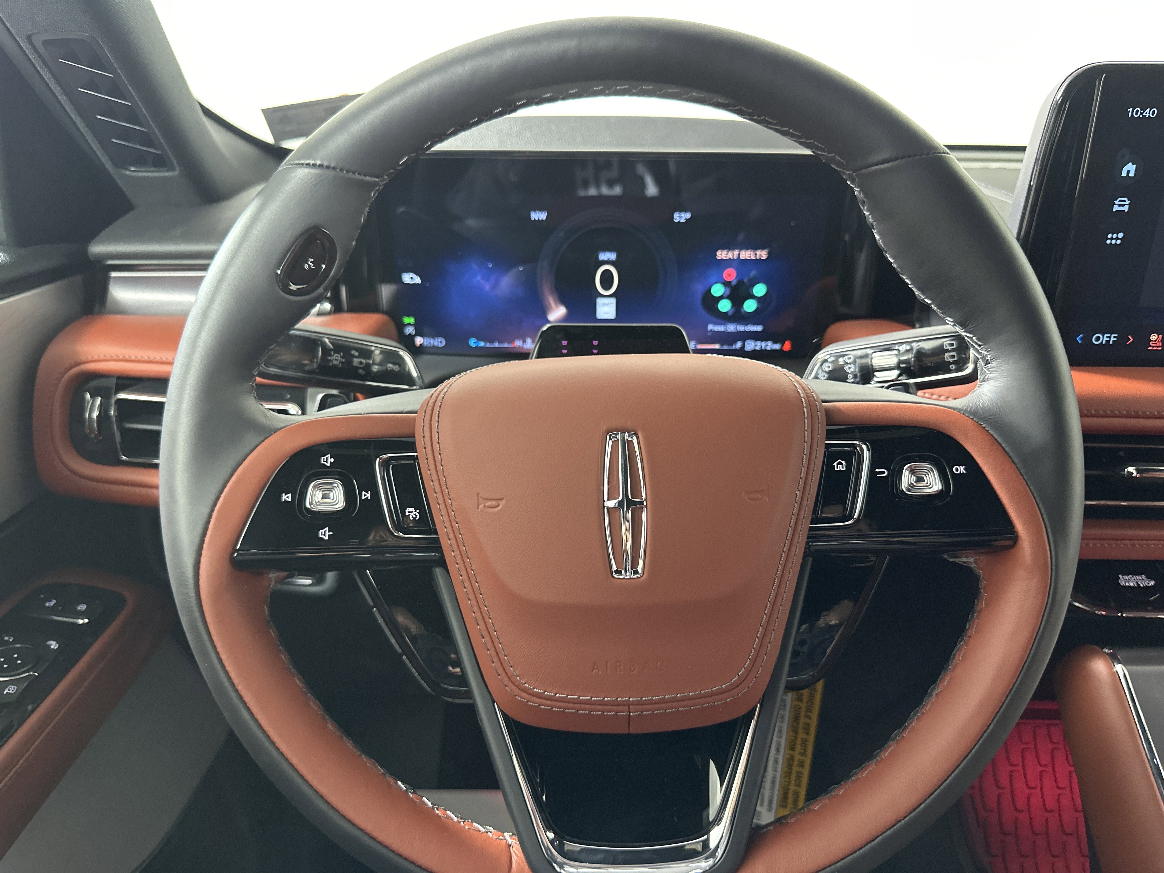 New 2025 Lincoln Aviator Reserve image 12