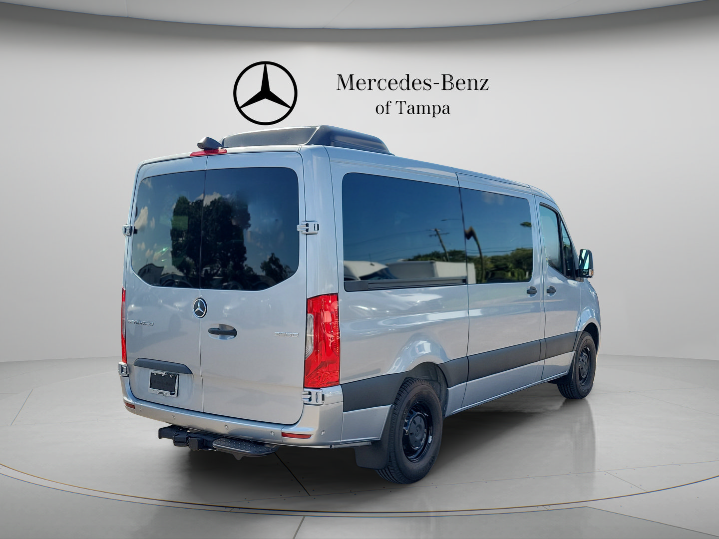 Used 2026 Mercedes-Benz Sprinter 2500 image 3