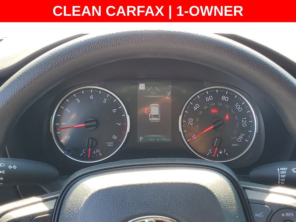 Used 2022 Toyota RAV4 LE FWD image 3