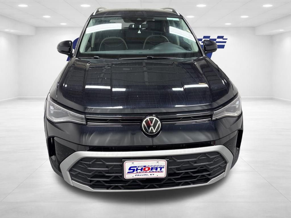 Used 2025 Volkswagen Taos SE AWD/4WD video 2