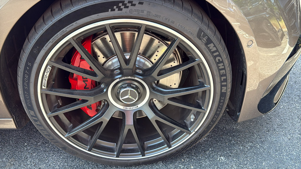 Used 2026 Mercedes-Benz E 53 AMG e 4MATIC Sedan image 9