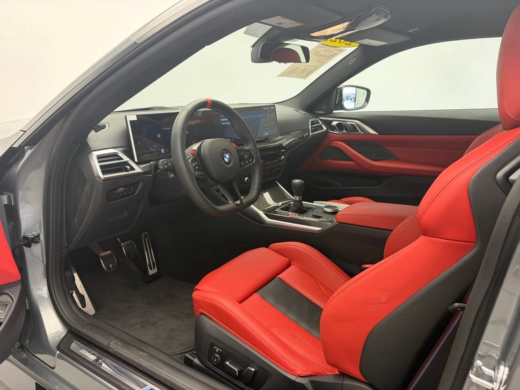 Used 2025 BMW M4 Coupe w/ M Driver's Package RWD image 9